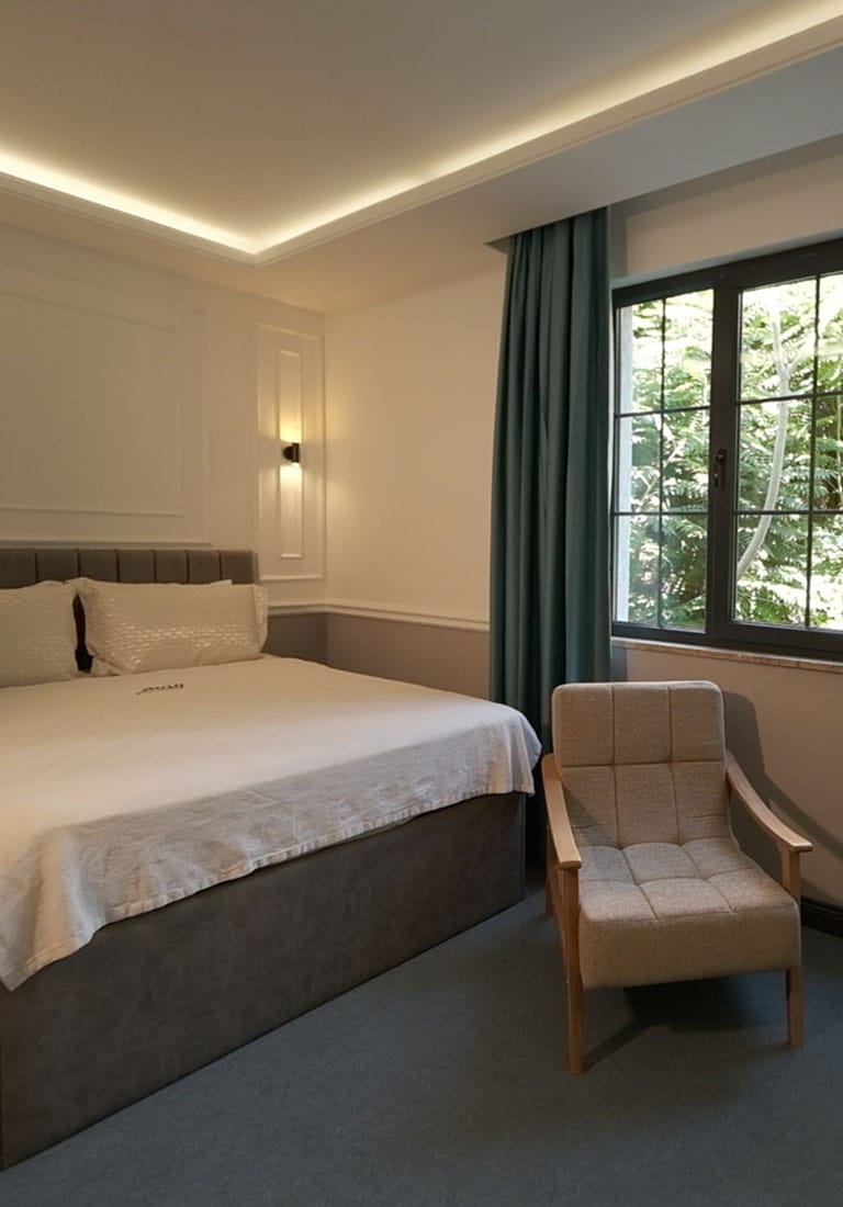 may-otel-slider-m-1